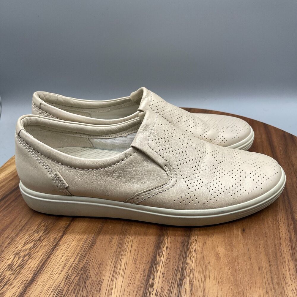 ECCO Soft 7 Shoes Womens 12 / 43 Cream Perforated Leather Casual Slip On Comfort